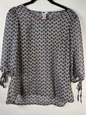 Women’s Elephants on Parade ¾ length Sleeves with Keyhole Tie Blouse Size XS